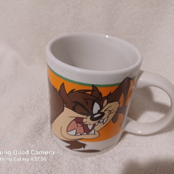 Vintage Looney tunes screaming taz coffee mug - Picture 2 of 8